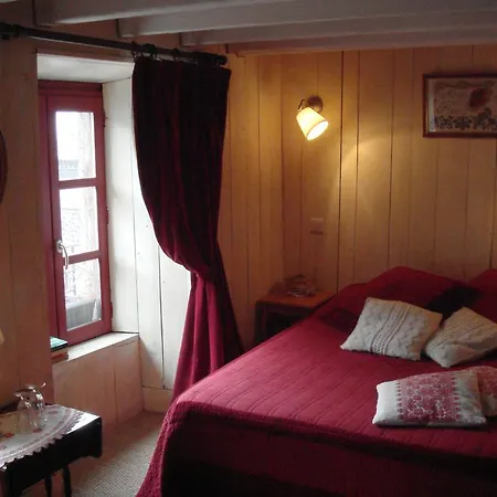 La Maison De Justine * Murat (Cantal)